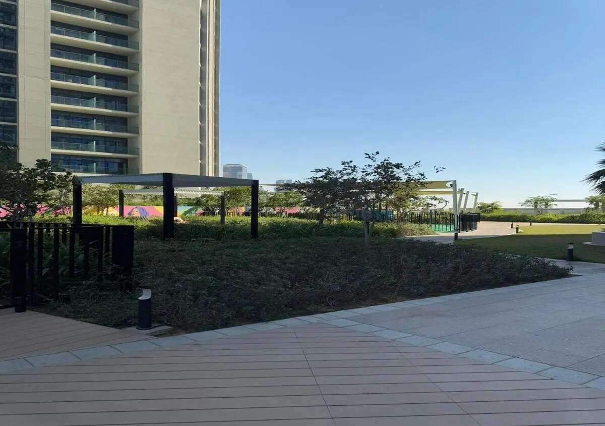 Apartment Aykon City 2Bhk Beach City View Dubai United Arab Emirates